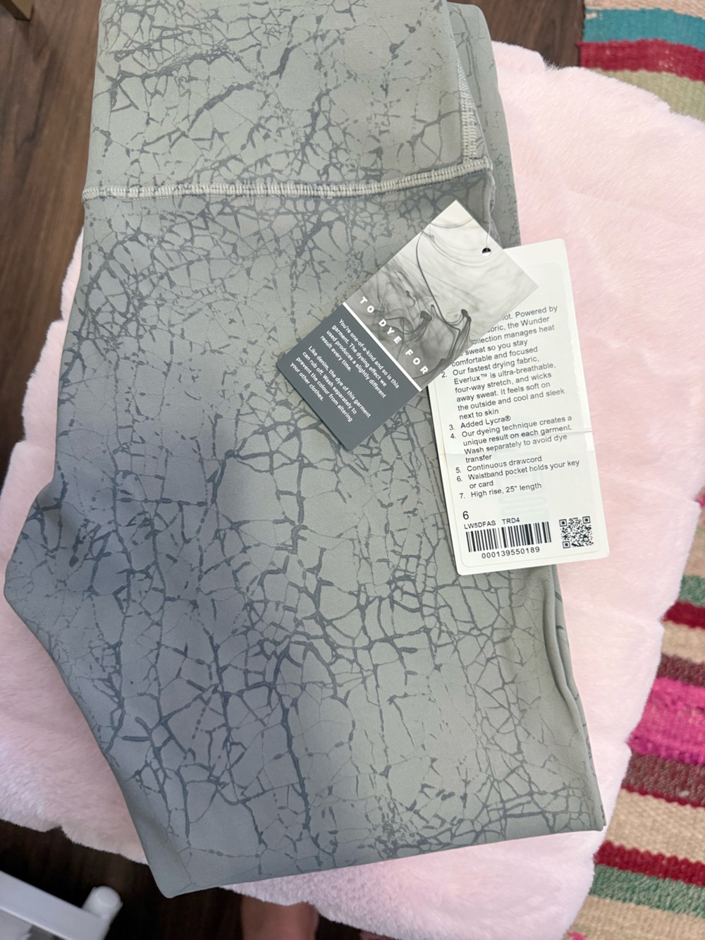 lululemon athletica Gray Crackle Print Leggings